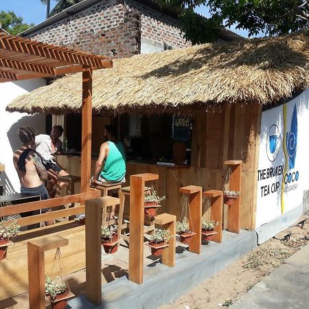 Coco Hostels - Arugambay Arugam Bay Buitenkant foto